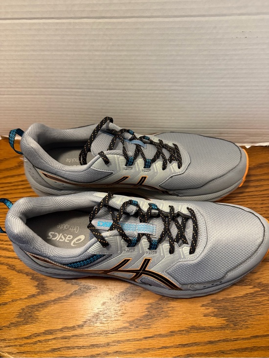 Asics Light Gray and Black Trail Running Shoes with Blue Accents main image 7